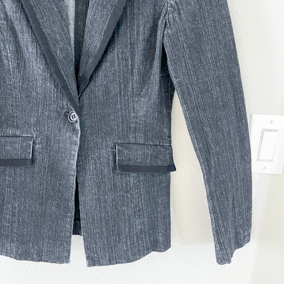 Kenneth Cole New York Black Denim Blazer with Black Piping for a Night Out - Picture 6 of 6